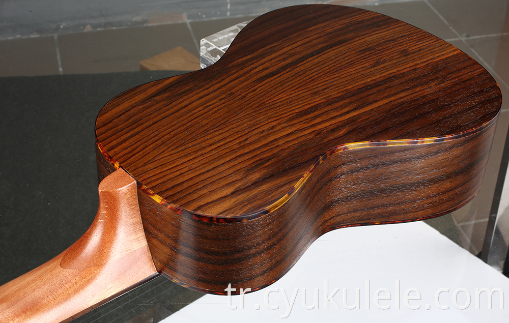 ukulele35